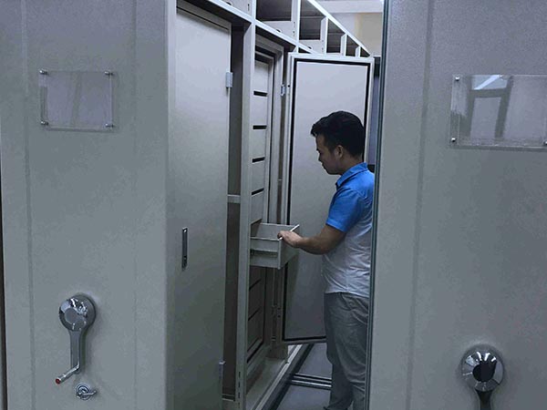  防磁密集架 (1)